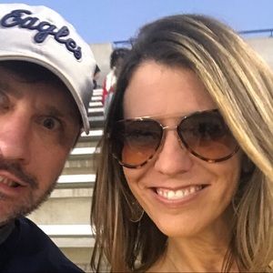 Meet your Posher, Leslie